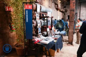 Bietenwasruimte met informatie en demonstraties.